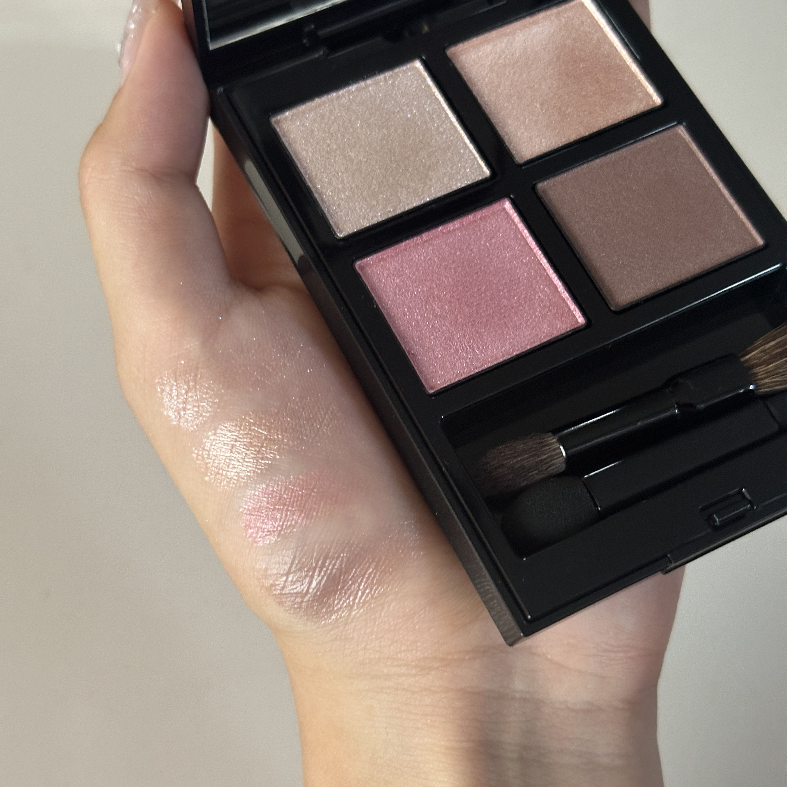 アディクション ザ アイシャドウ パレット + 009 Enchanted Lilac/ADDICTION/アイシャドウパレットを使ったクチコミ（3枚目）