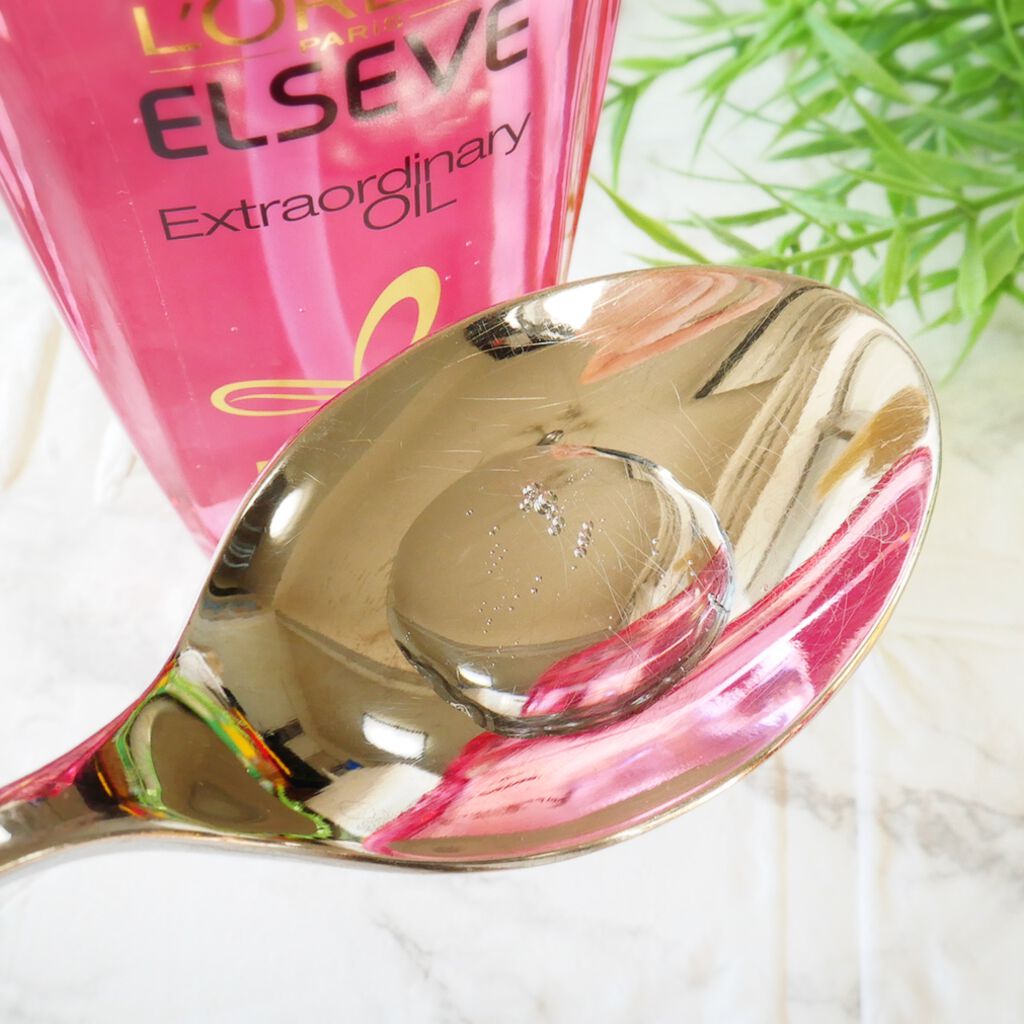 エクストラオーディナリー オイル エクラアンペリアル 艶髪オイル/ロレアル パリ/ヘアオイルを使ったクチコミ(5枚目)