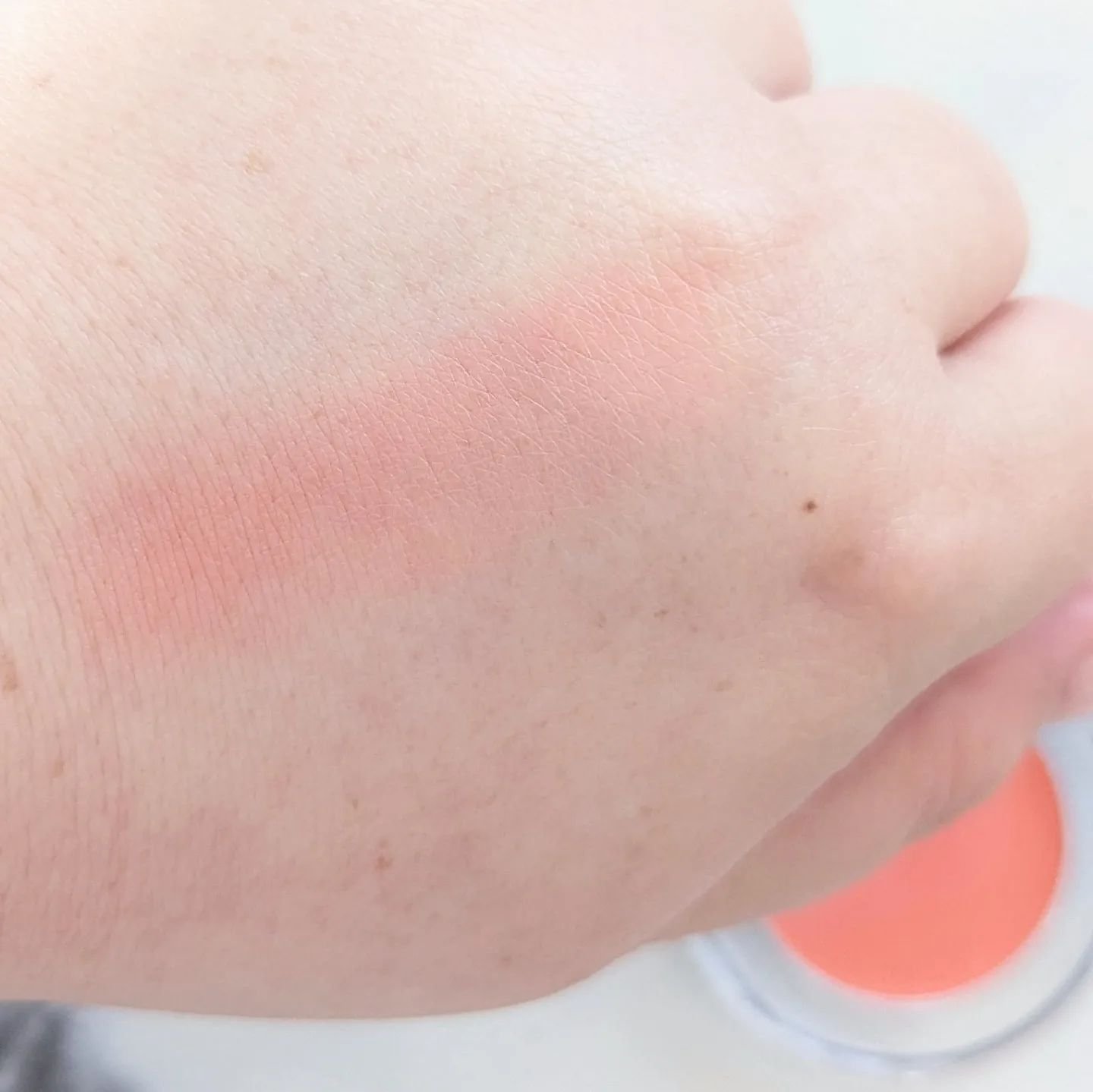 パーフェクトマットコンシーラー スカーレットオレンジ/COSCOS/クリームコンシーラーを使ったクチコミ（3枚目）