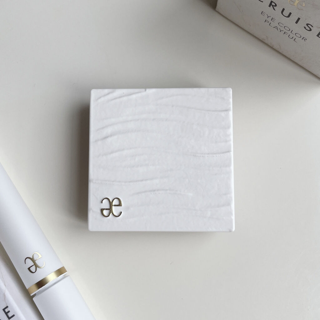 アイカラー プレイフル/エレガンス クルーズ/単色アイシャドウを使ったクチコミ（3枚目）