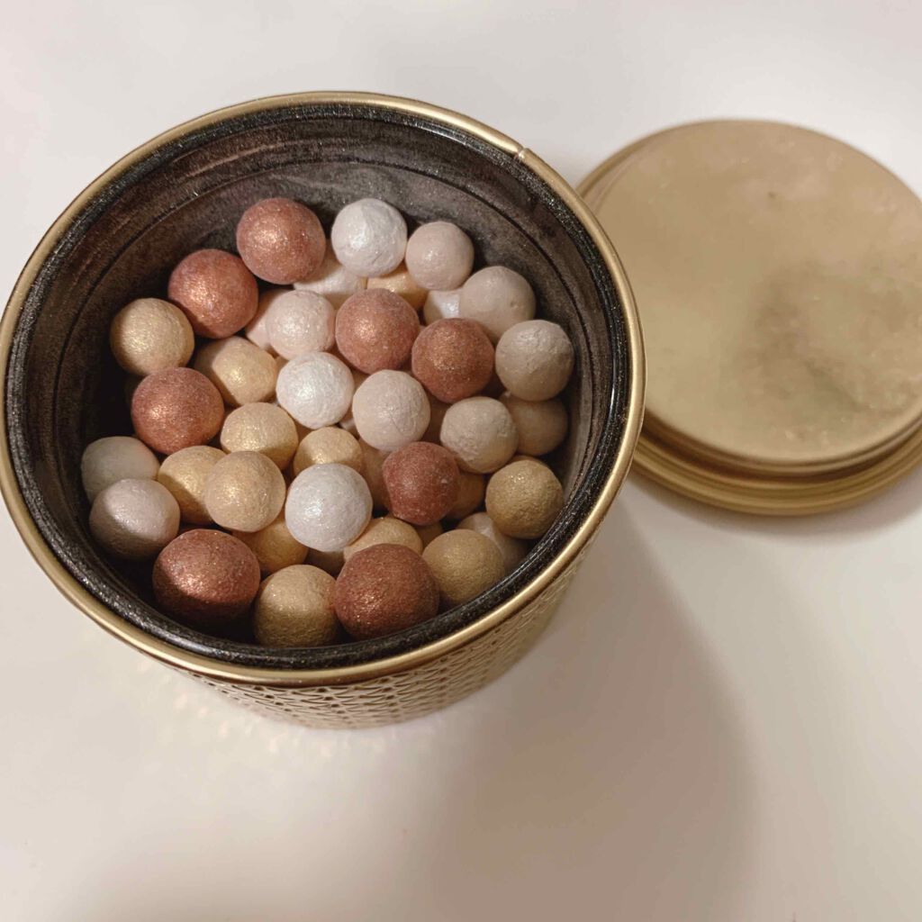 メテオリット ビーユ/GUERLAIN/フェイスパウダーを使ったクチコミ（1枚目）