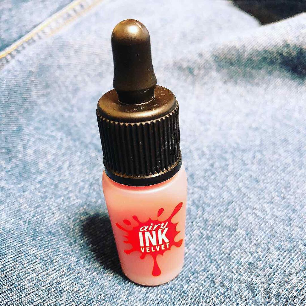 私のお気に入り紹介💕〜リップ編その2〜

⚠️3枚目に使用画像で唇の写真が載せてあります。ご注意ください。

★ペリペラ インク・ザ・ベルベット 03sold out red

こちらはLIPSのさまざまなユーザー様の口コミを元に気になり