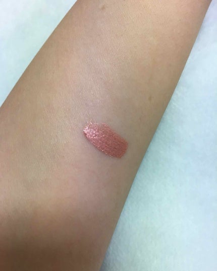 スパークリングアイグロス/スウィーツ スウィーツ/リキッドアイシャドウを使ったクチコミ(2枚目)