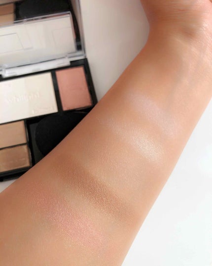 ホワイトシェイピングパレット/KATE/プレストパウダーを使ったクチコミ(3枚目)