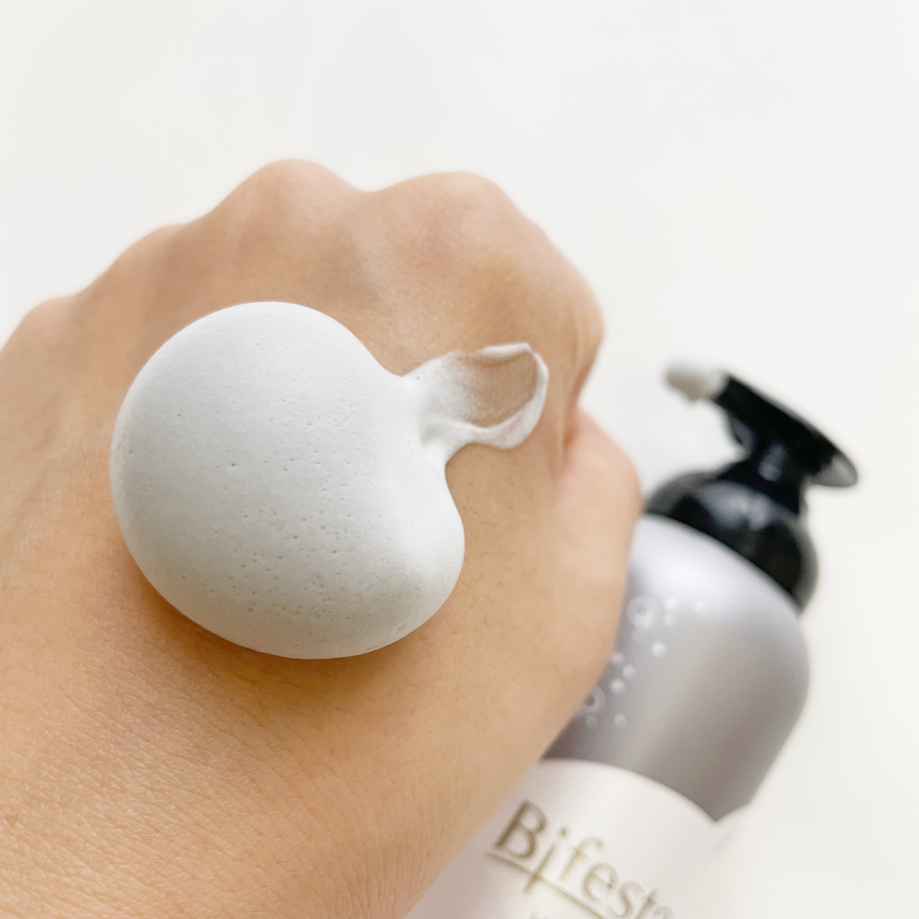 泡洗顔 ディープクリア/ビフェスタ/泡洗顔を使ったクチコミ（3枚目）