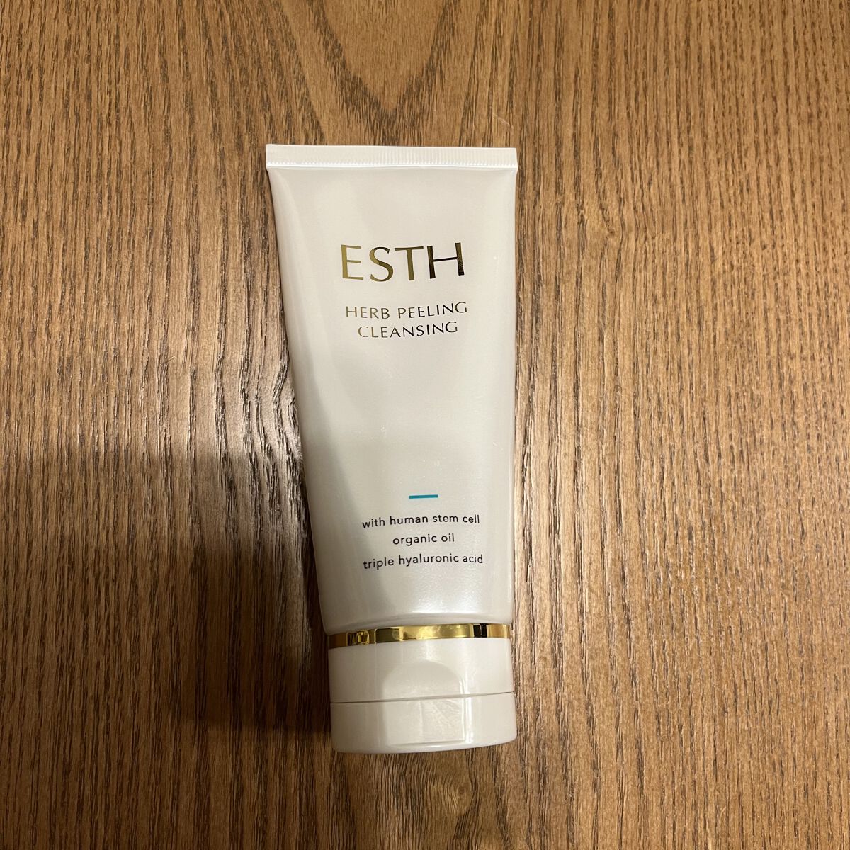 ハーブピーリングクレンジング/ESTH/クレンジングジェルを使ったクチコミ（1枚目）