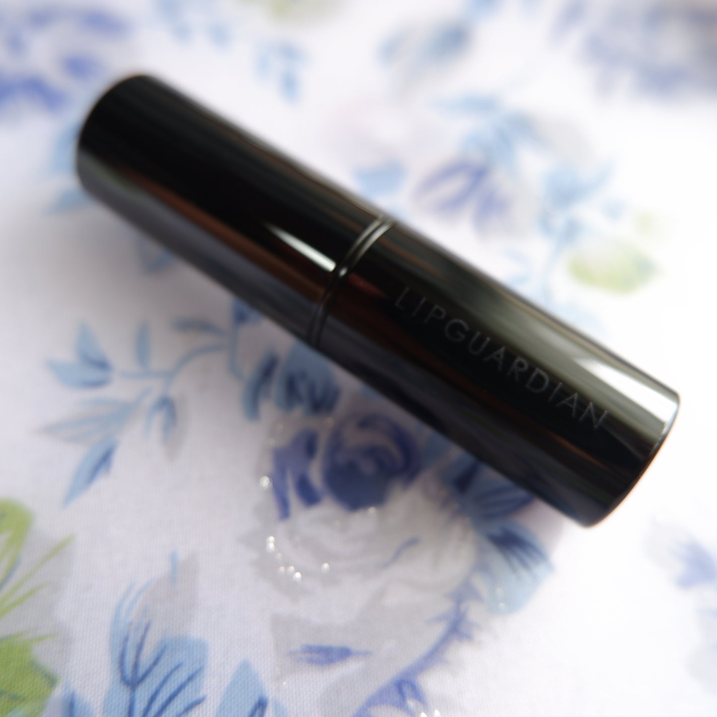 メロウラッピングルージュ/LIPGUARDIAN/口紅を使ったクチコミ(3枚目)