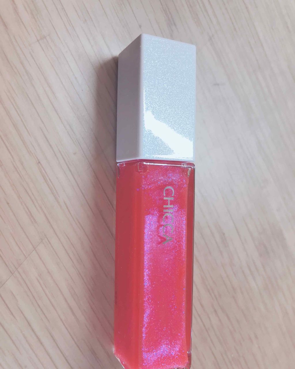 メスメリック グロスオン/CHICCA/リップグロスを使ったクチコミ（1枚目）