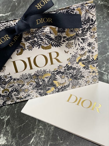 トリオ ブリック パレット 833 ミネラル ローズ（生産終了）/Dior/アイシャドウパレットを使ったクチコミ（1枚目）