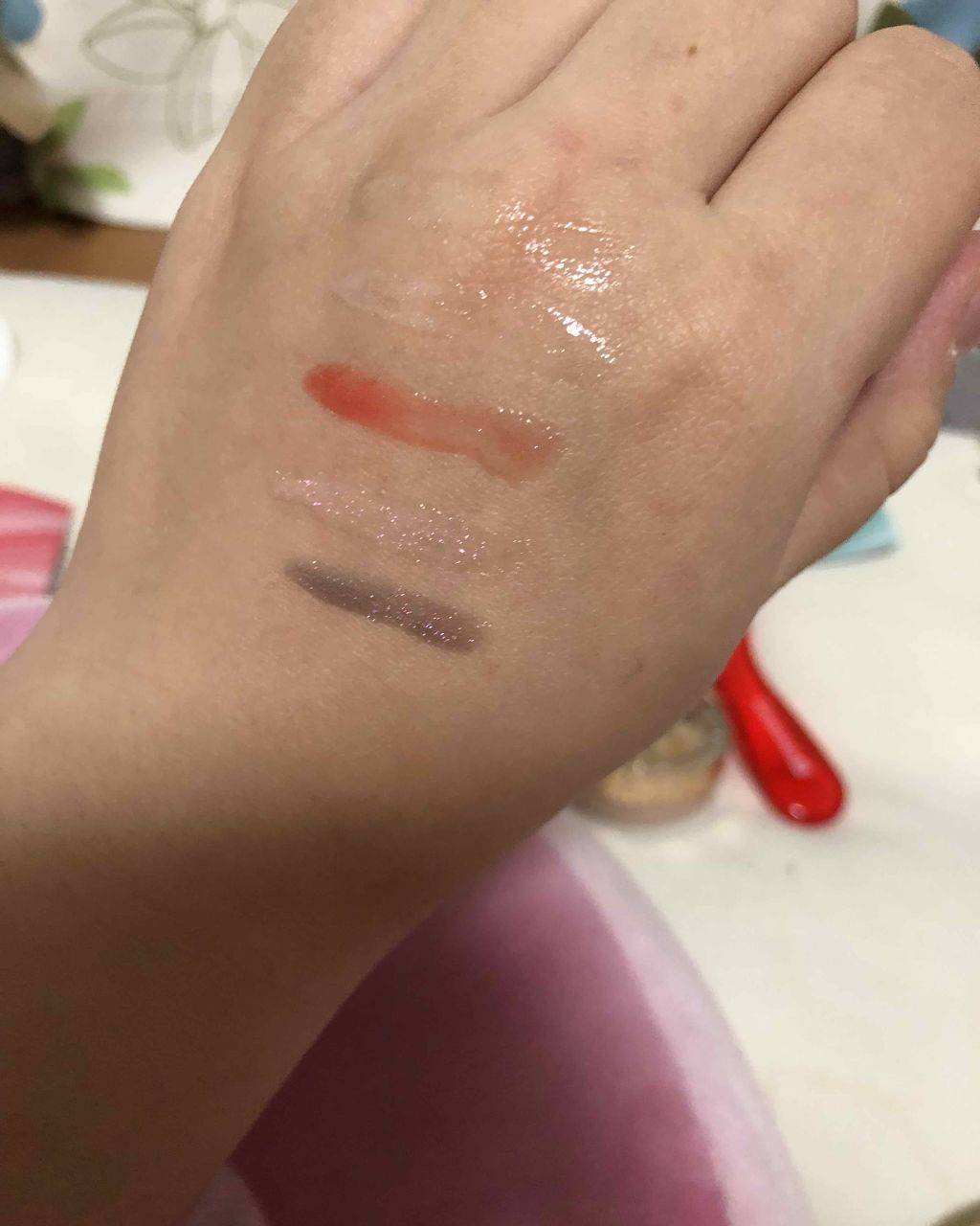 LIP38℃ +UnFrame<ホログラフィック>/flowfushi/リップグロスを使ったクチコミ（2枚目）