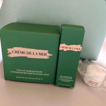 DE LA MER ザ・アイ コンセントレートのクチコミ「✨DE LA MER ザ・アイ コンセントレート✨



こちらのアプリケーター、冷蔵庫で冷し.....」（1枚目）