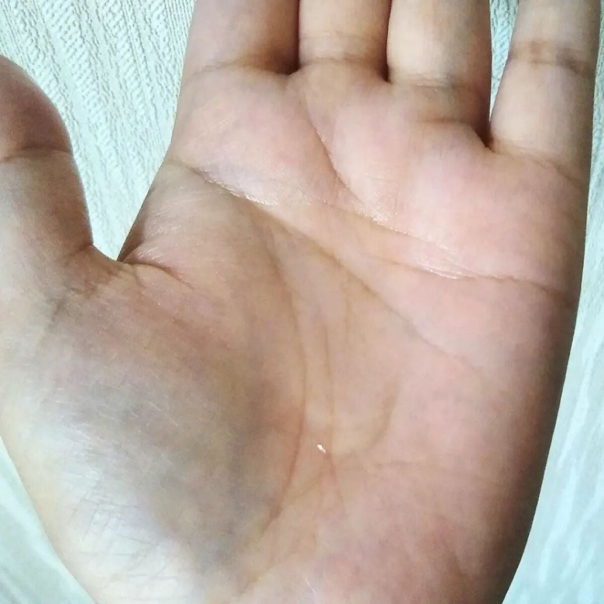 CCオイル/エッセンシャル/ヘアオイルを使ったクチコミ(4枚目)