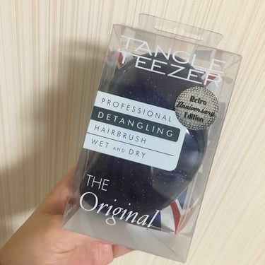 ～タングルティーザー the original～

ついに！念願のタングルティーザー！買っちゃいました！
Qoo10にて1499円でした👏(´；ヮ；｀)

ほんとに絡まないしサラツヤになります！
手のひ