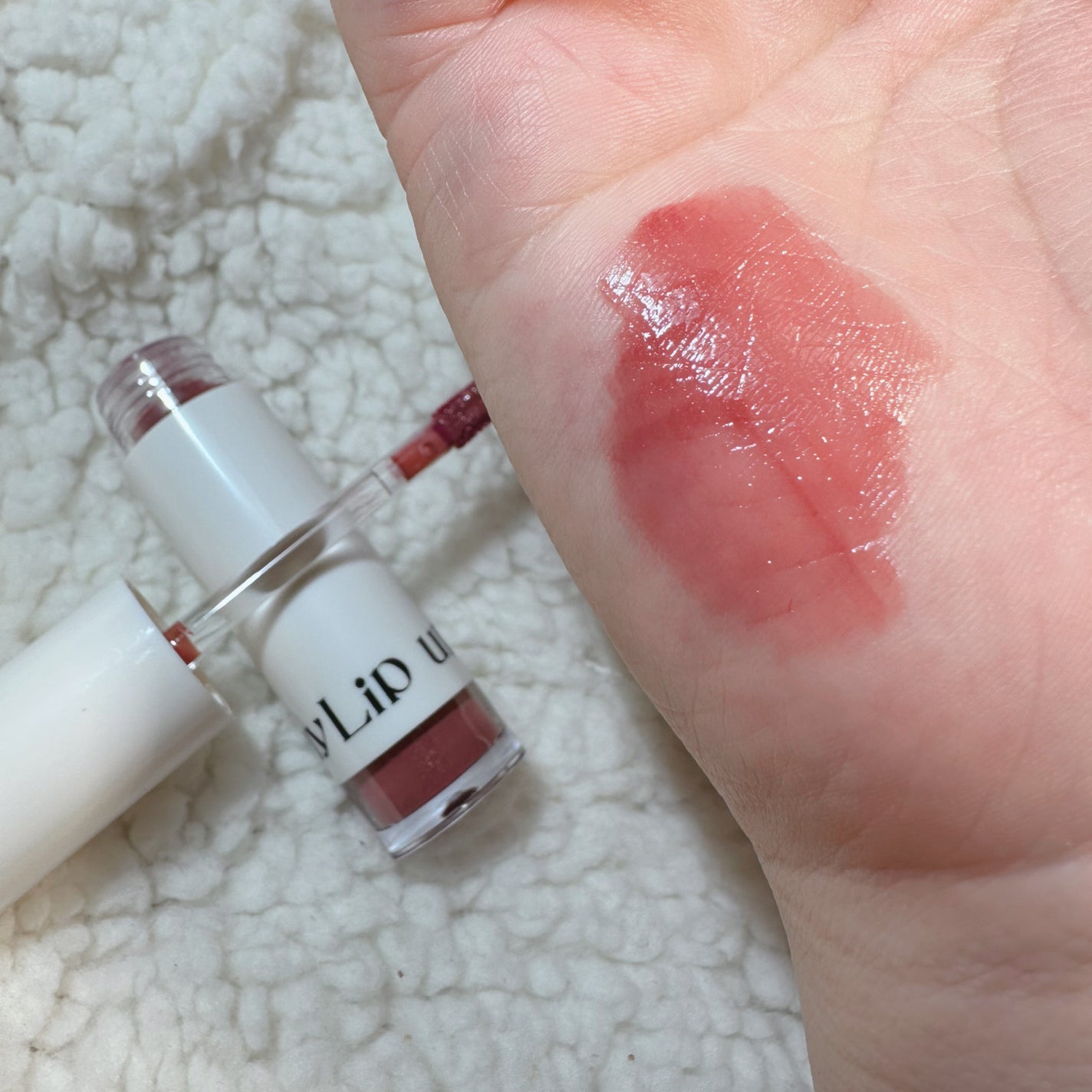 アップトゥーミー ハグマイリップ カラーロックプランパー/up2me/リッププランパーを使ったクチコミ(3枚目)