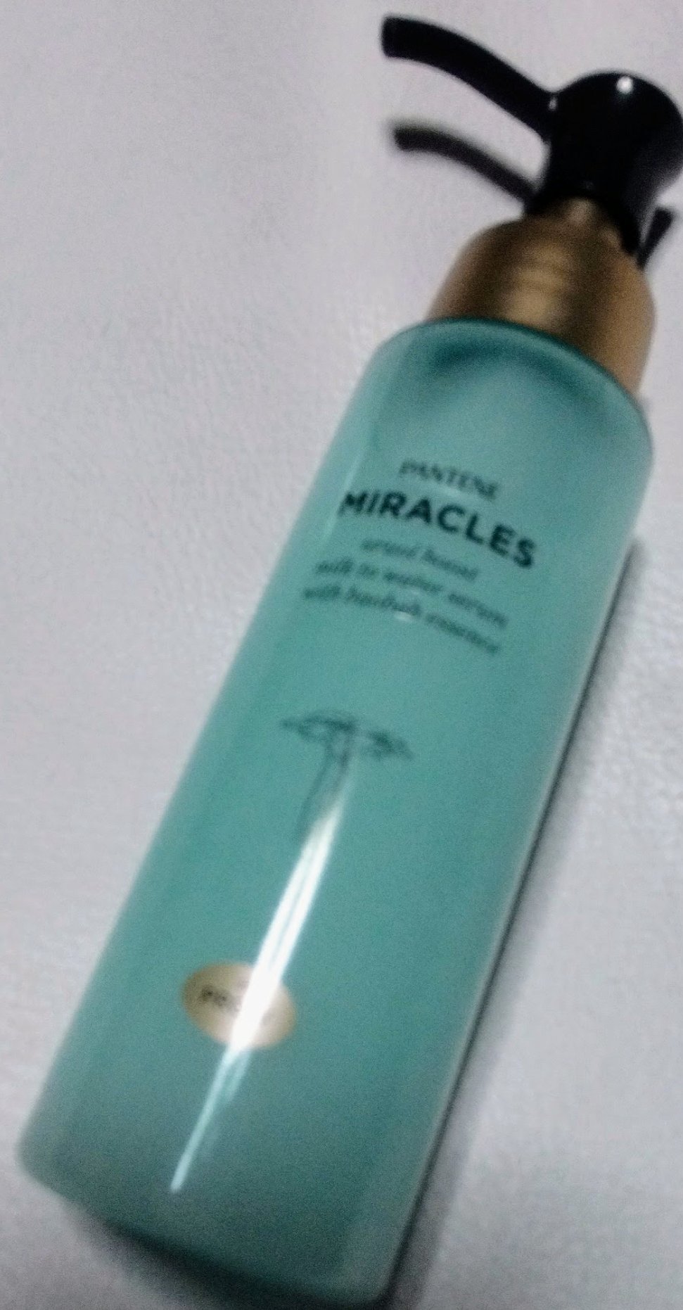 ミラクルズ うるおいブーストミルクウォーターセラム/パンテーン/アウトバストリートメントを使ったクチコミ（1枚目）