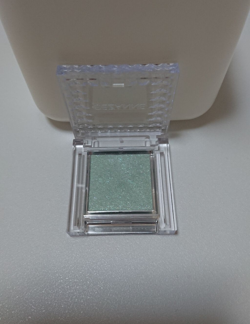 シングルカラーアイシャドウ/CEZANNE/単色アイシャドウを使ったクチコミ（3枚目）