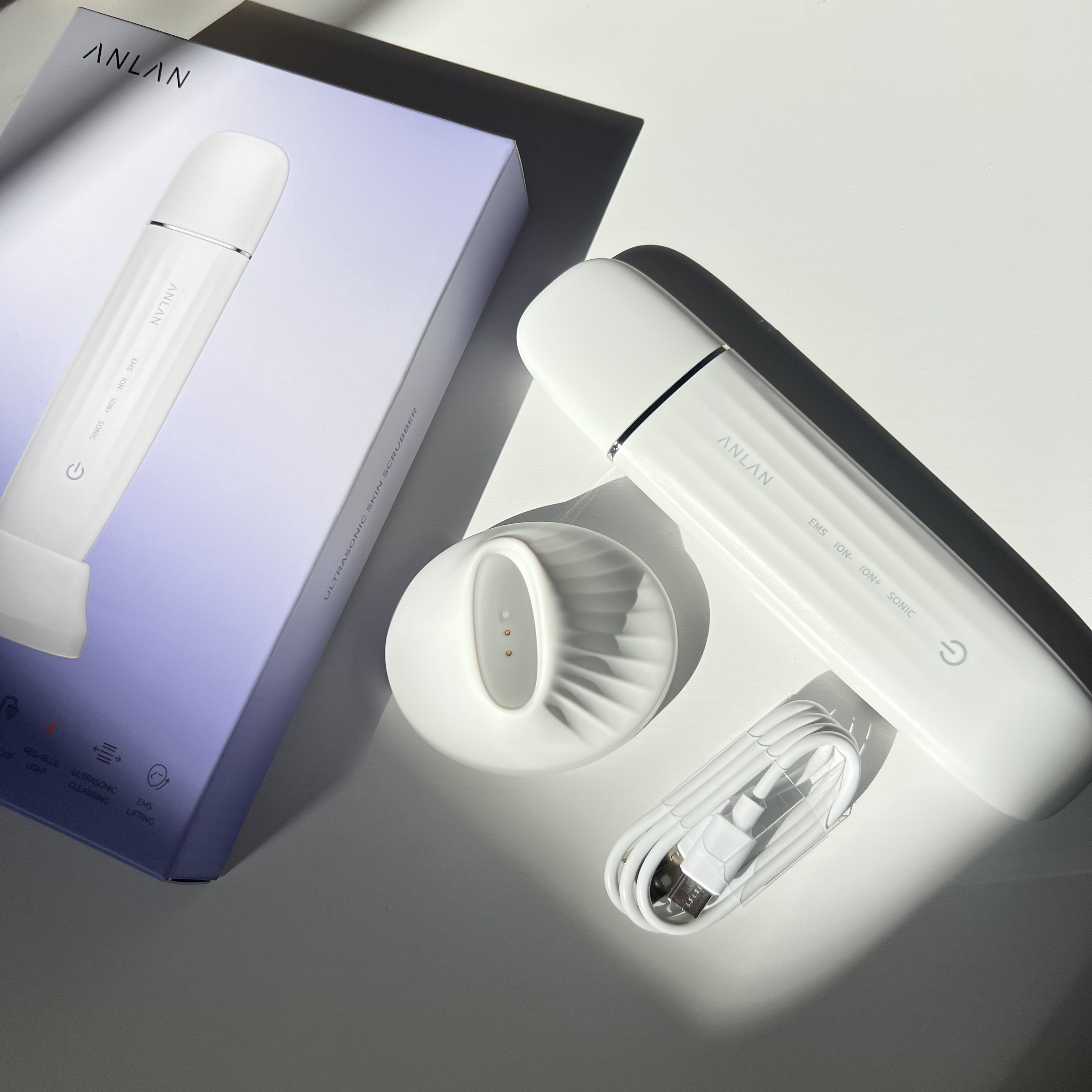 ロイヤル ウォーターピーリング IPX7完全防水/ANLAN/美顔器・マッサージを使ったクチコミ（1枚目）