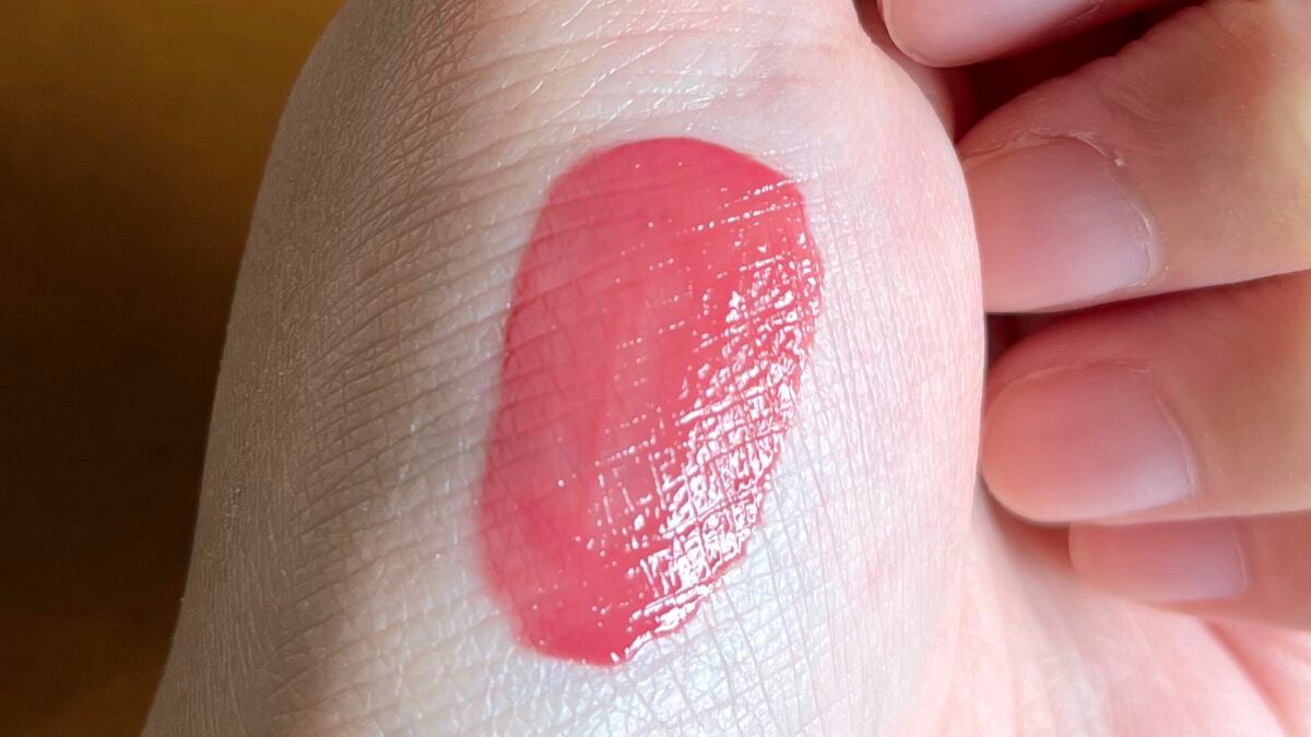 リップアーマーⅩ/KiSS/口紅を使ったクチコミ(3枚目)