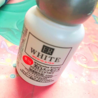 コスモホワイトニングエッセンスV(薬用美白エッセンス)/DAISO/美容液を使ったクチコミ（2枚目）