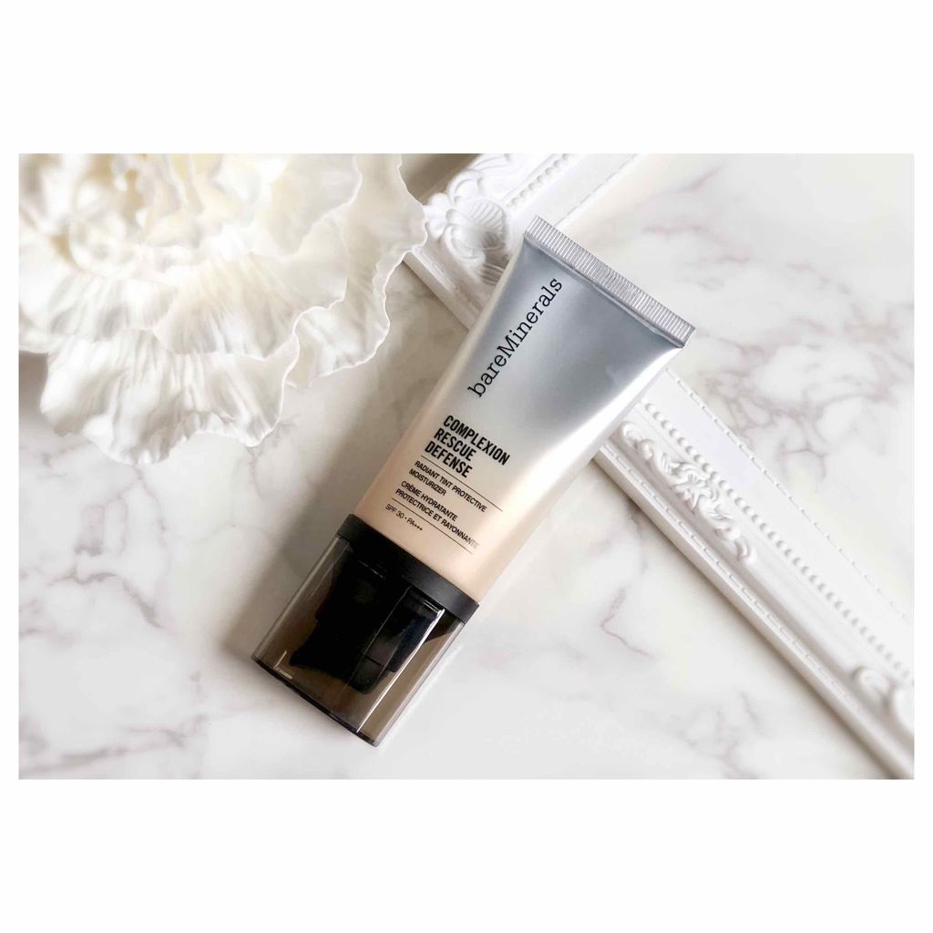 bareMinerals CR ディフェンス モイスチャライザーのクチコミ「朝のスキンケアの最後のステップとしても。﻿
保湿乳液、日焼け止め、下地がこれ１つで﻿
完了して.....」（2枚目）