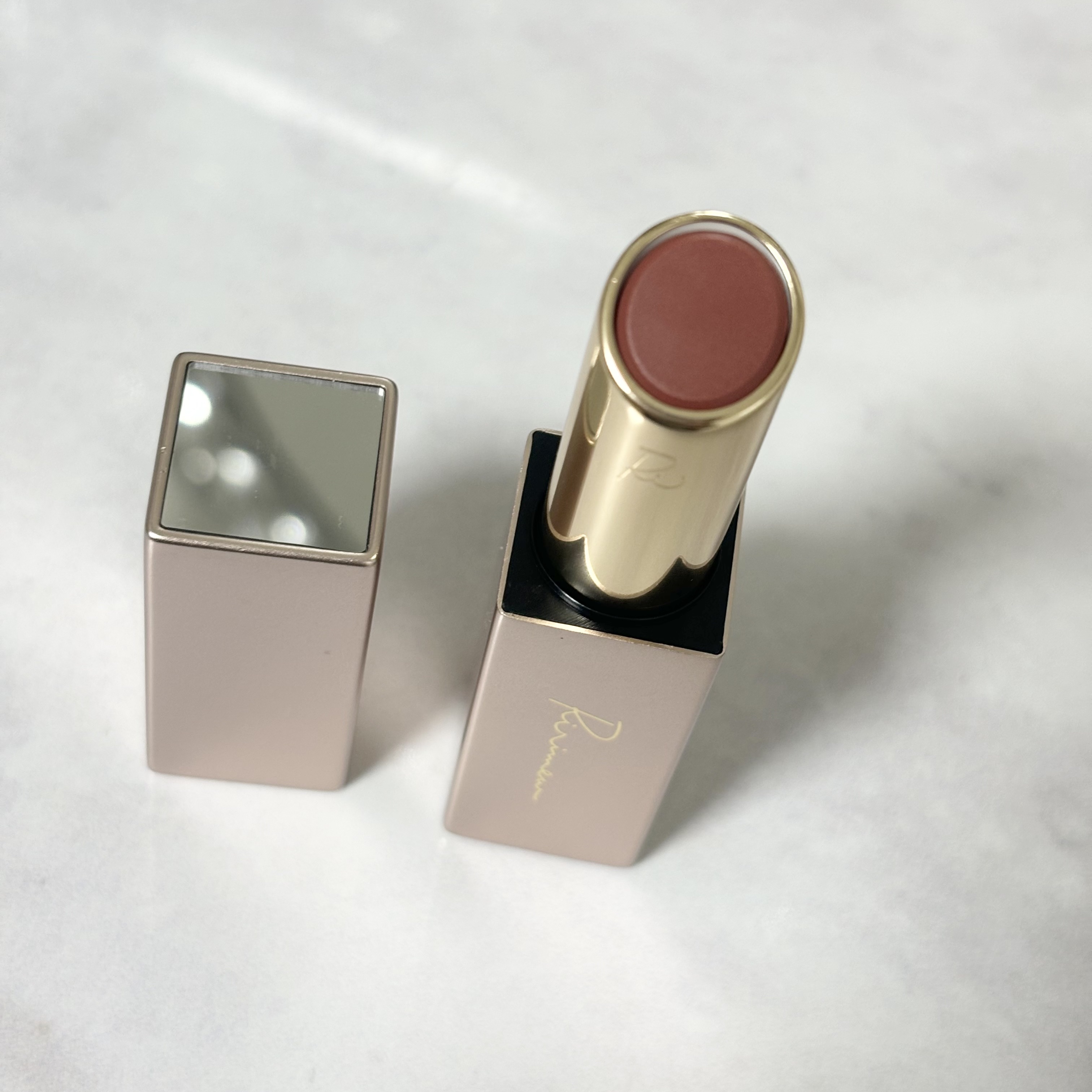 リリミュウ バタールージュ/Ririmew/口紅を使ったクチコミ（2枚目）