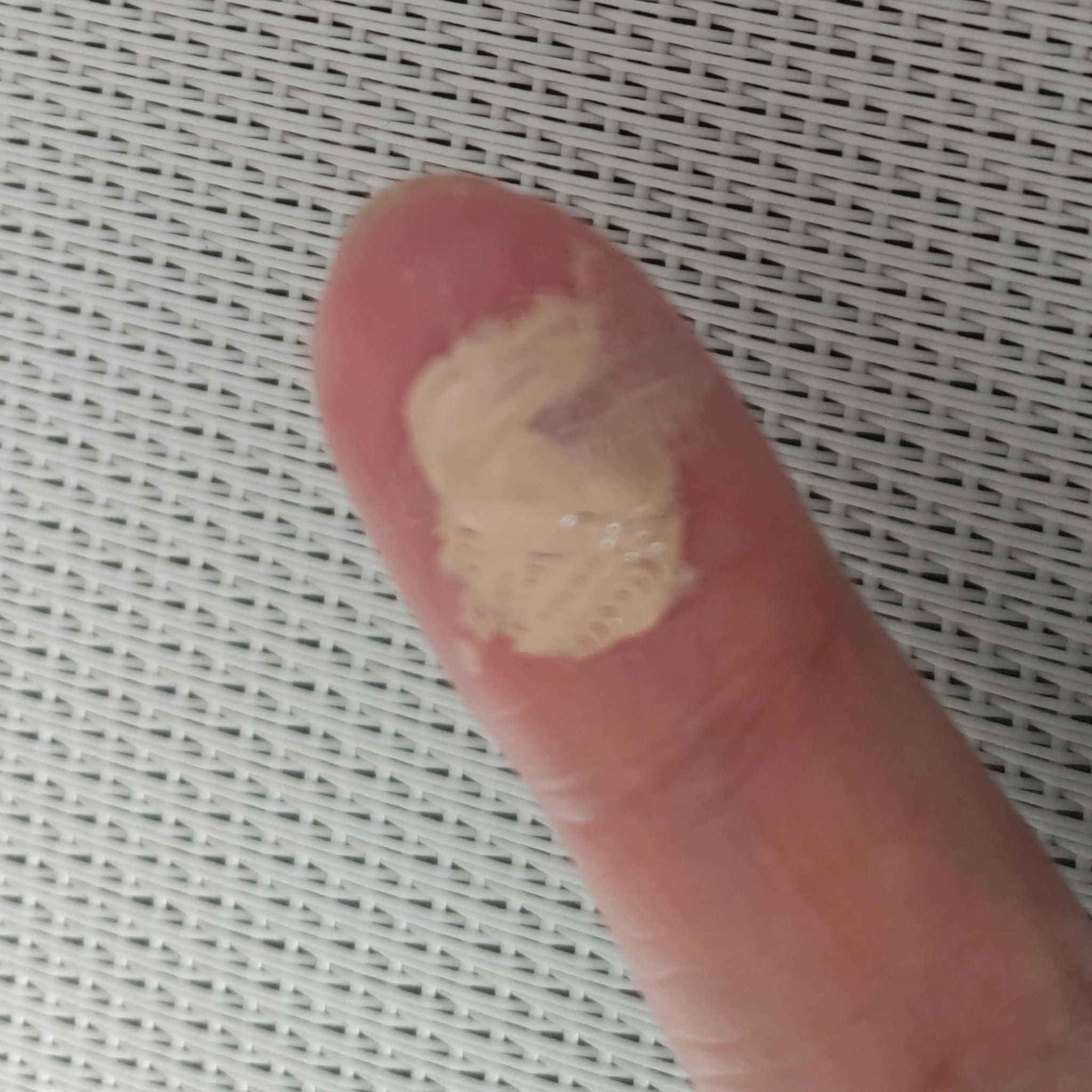 クレ・ド・ポー ボーテ タンクレームエクラn オークル10/クレ・ド・ポー ボーテ/クリーム・エマルジョンファンデーションを使ったクチコミ（3枚目）