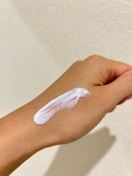 ヒアルーシカ ウォーターフィット サンセラム/SKIN1004/日焼け止めローションを使ったクチコミ(2枚目)