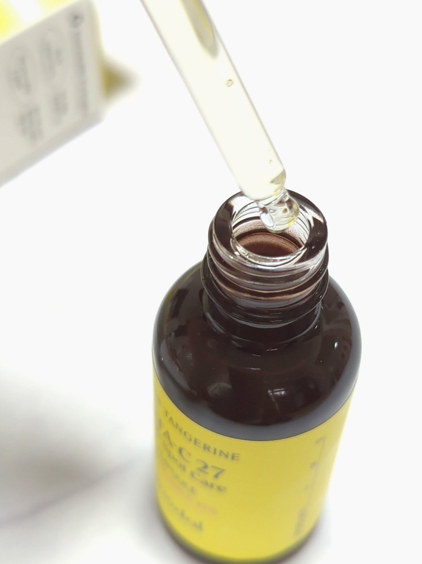 グリーンタンジェリンビタC27ダークスポットケアアンプル/goodal/美容液を使ったクチコミ(2枚目)