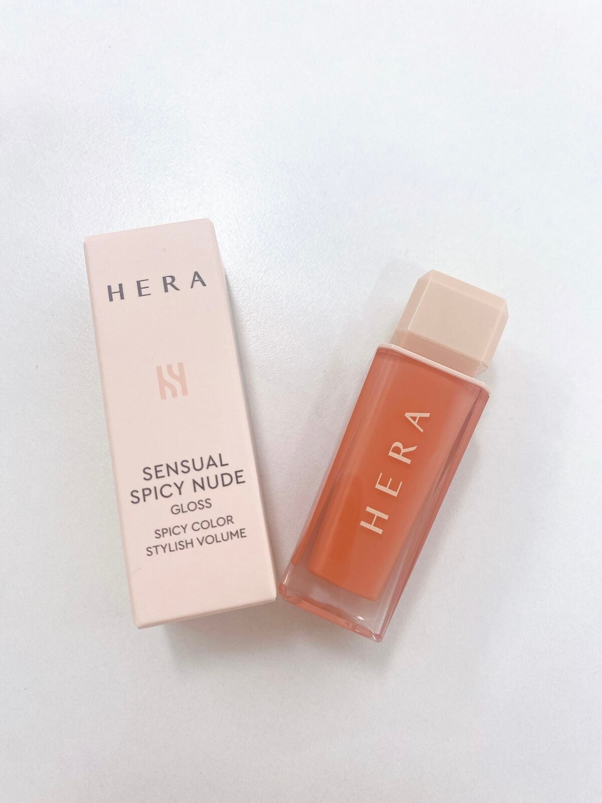 センシュアルスパイシーヌードグロス/HERA/リップグロスを使ったクチコミ(1枚目)