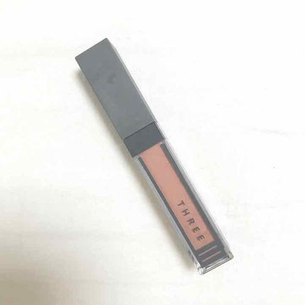 ウイスパーグロスフォーアイ/THREE/リキッドアイシャドウを使ったクチコミ(1枚目)