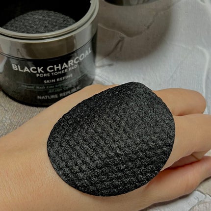 BLACK CHARCOAL PORE TONER PAD/ネイチャーリパブリック/シートマスク・パックを使ったクチコミ(5枚目)