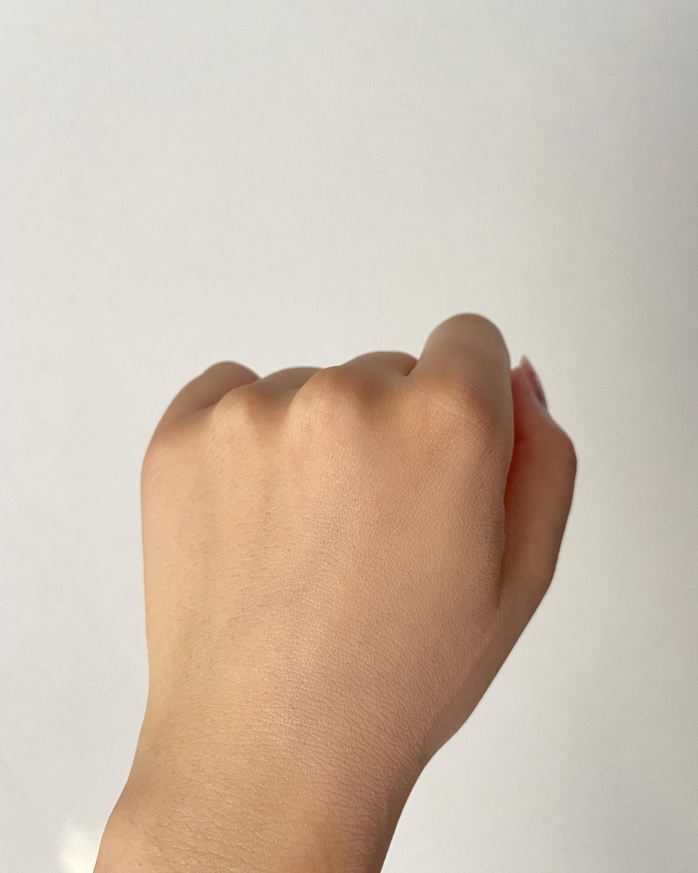 ロングラスティングチップコンシーラーフィックシングフィット/LUNA/リキッドコンシーラーを使ったクチコミ（3枚目）