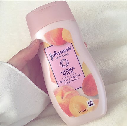 ラスティングモイスチャーアロマミルク ピーチとアプリコットの香り/ジョンソンボディケア/ボディミルクを使ったクチコミ(1枚目)