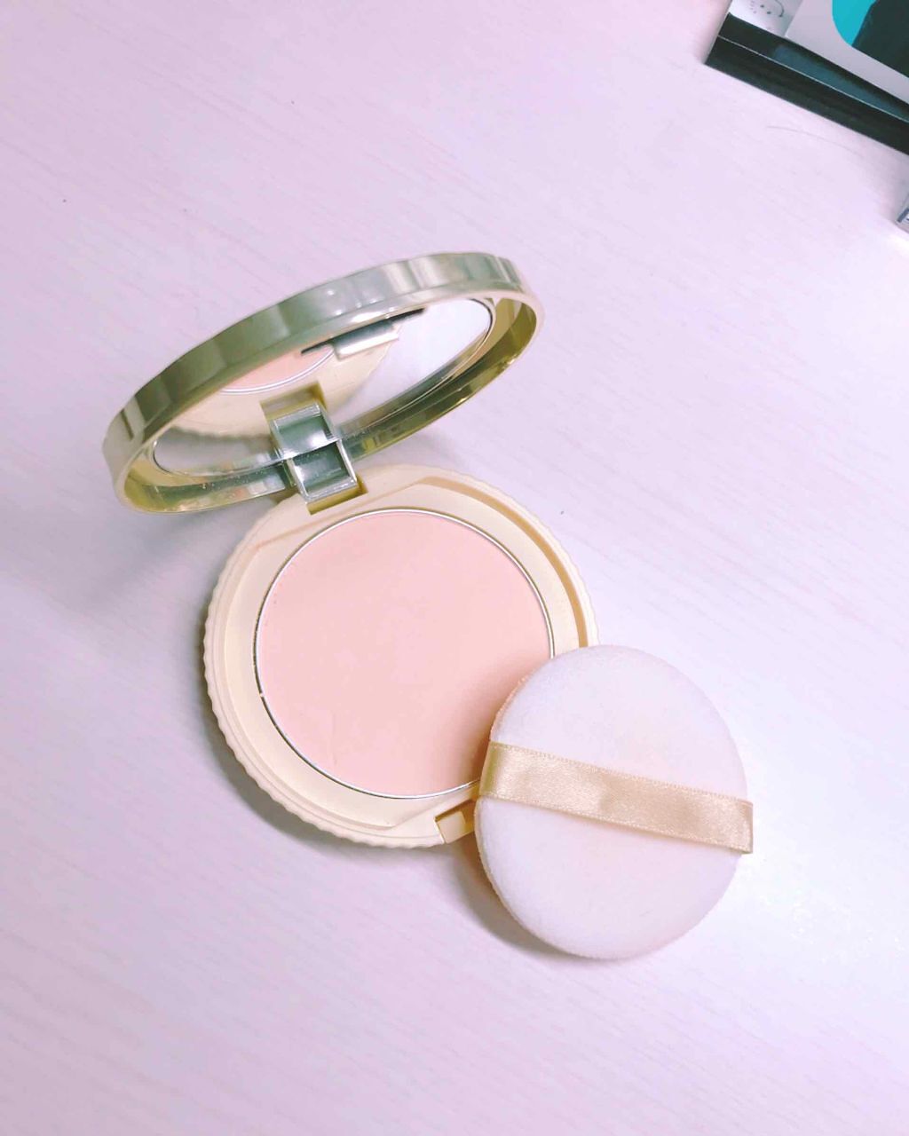 【旧品】マシュマロフィニッシュパウダー/キャンメイク/プレストパウダーを使ったクチコミ(2枚目)