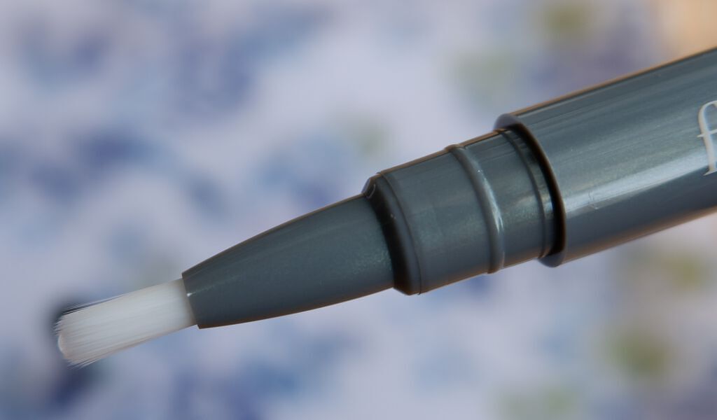 Eyelash Serum/フィラージュ/まつげ美容液を使ったクチコミ(2枚目)