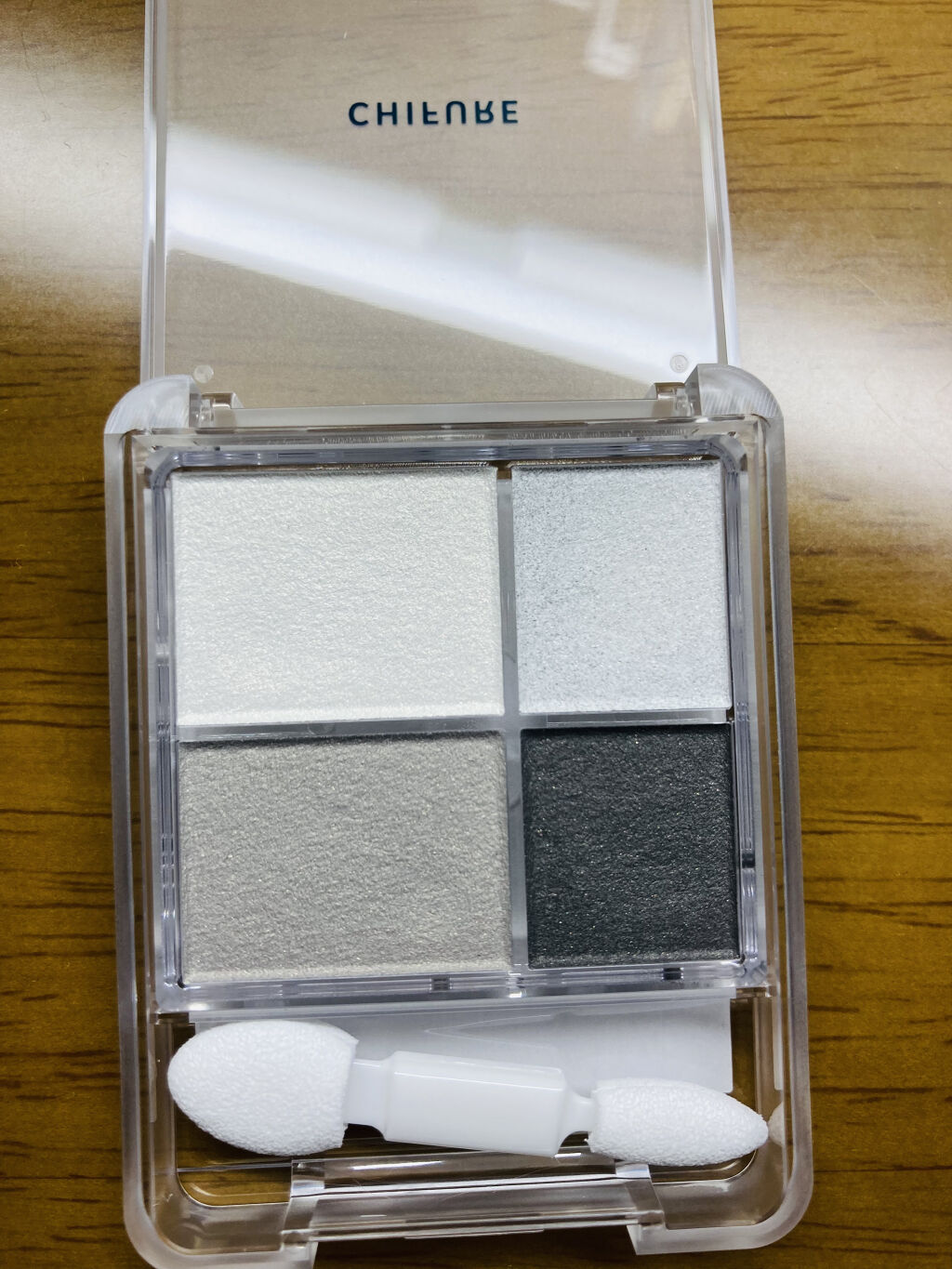 グラデーション アイシャドウ/ちふれ/アイシャドウパレットを使ったクチコミ（3枚目）