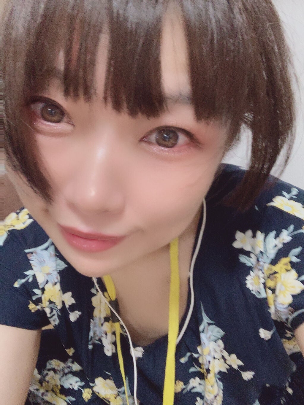 コトリ☆れいか(´∀`)プチプラ on LIPS 「私の二重事情、三枚目昔、1枚目、現在、2枚目はなにもしてないで..」(3枚目)