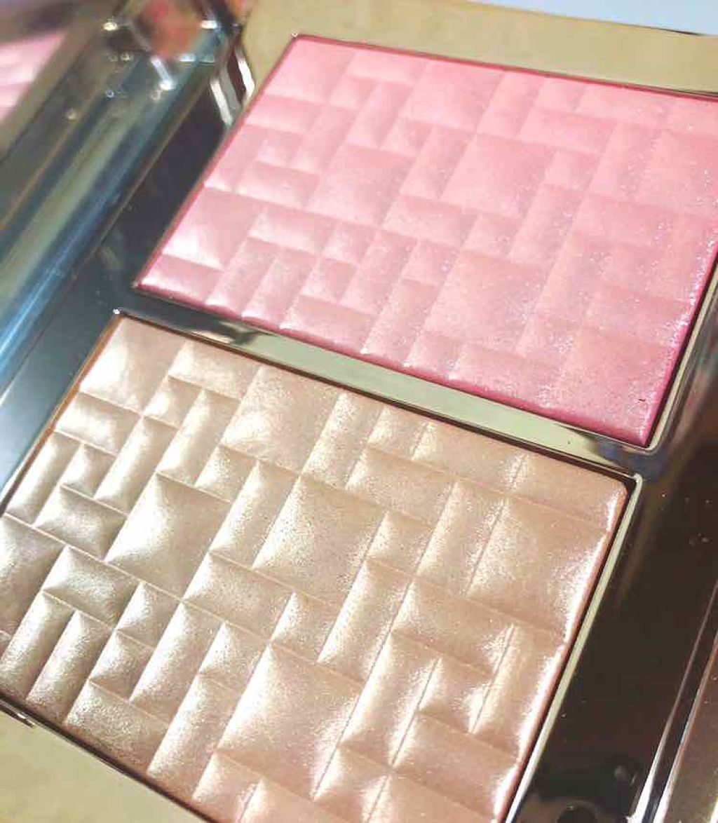 ハイライティング パウダー/BOBBI BROWN/パウダーハイライトを使ったクチコミ(3枚目)