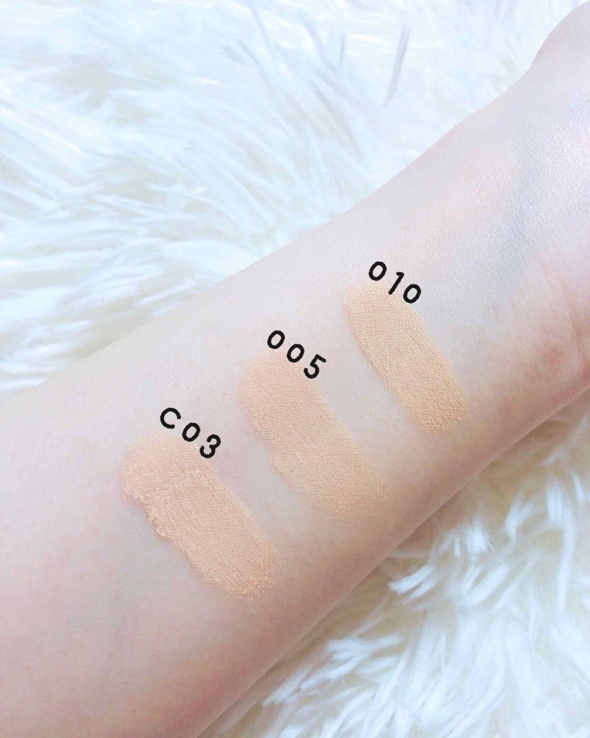 あしん on LIPS 「Dior/スノーパーフェクトライトクッション❕--------..」(3枚目)