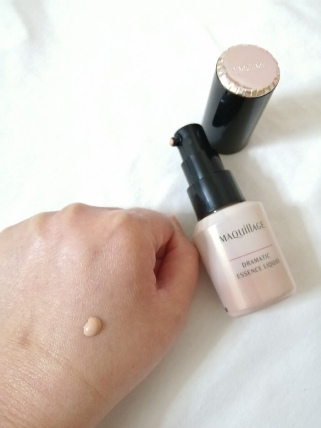 ドラマティックエッセンスリキッド/マキアージュ/リキッドファンデーションを使ったクチコミ（3枚目）