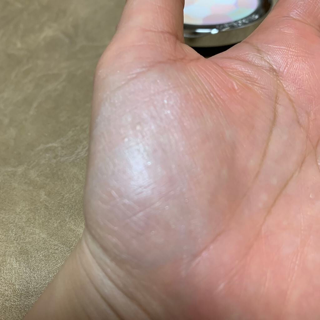 メテオリット コンパクト/GUERLAIN/プレストパウダーを使ったクチコミ(2枚目)