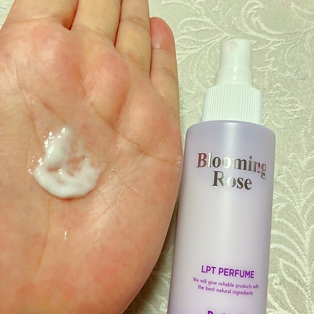 パフュームヘアパックインミスト Pink Breeze/Daleaf/アウトバストリートメントを使ったクチコミ(8枚目)