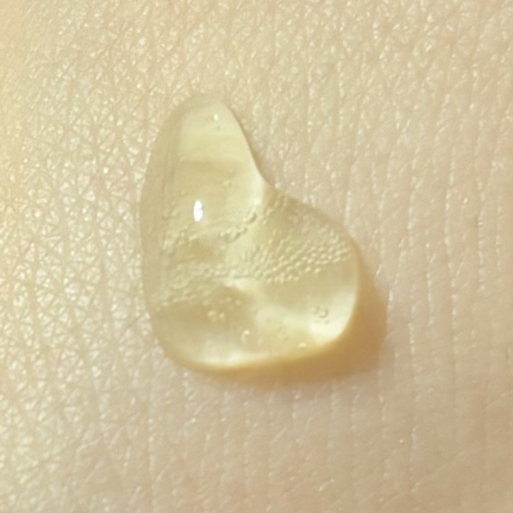 グリーンタンジェリン ビタC ダークスポットケアセラム/goodal/美容液を使ったクチコミ（3枚目）