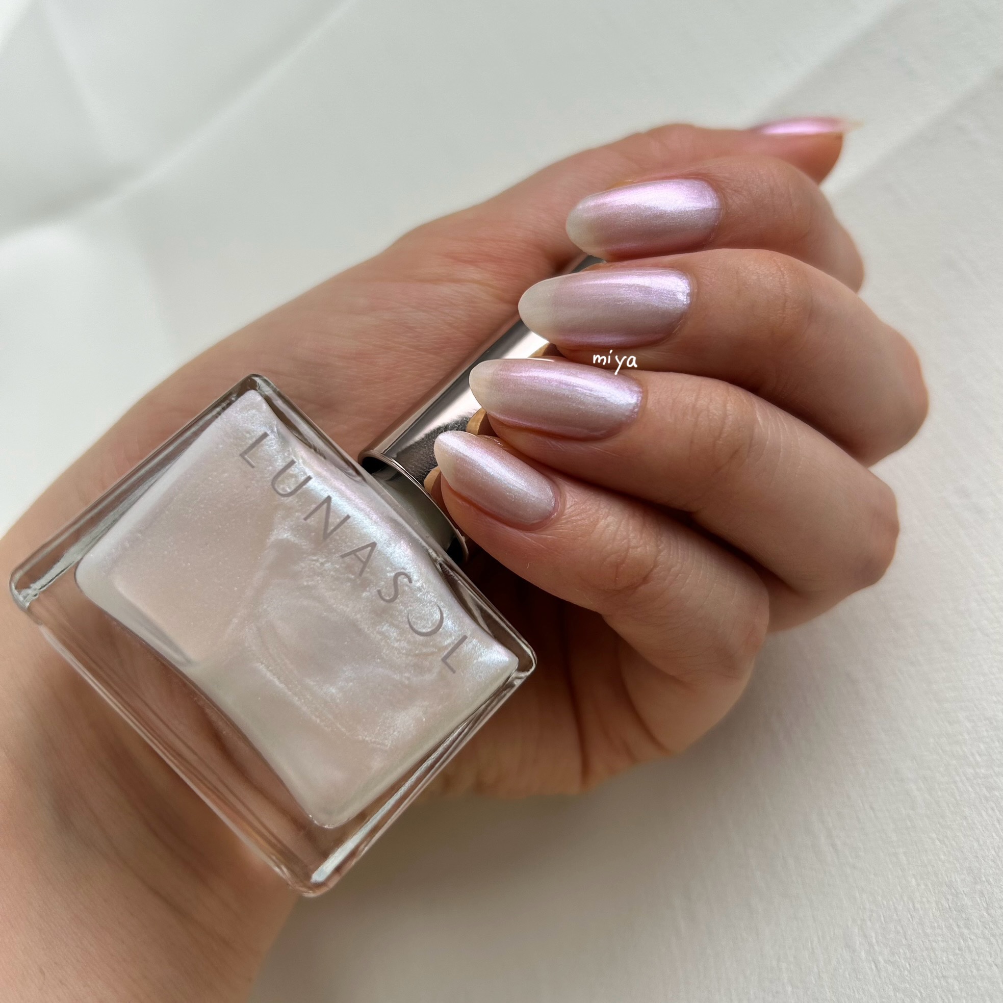 限定マニキュア】ルナソル ネイルポリッシュ｜LUNASOLの口コミ