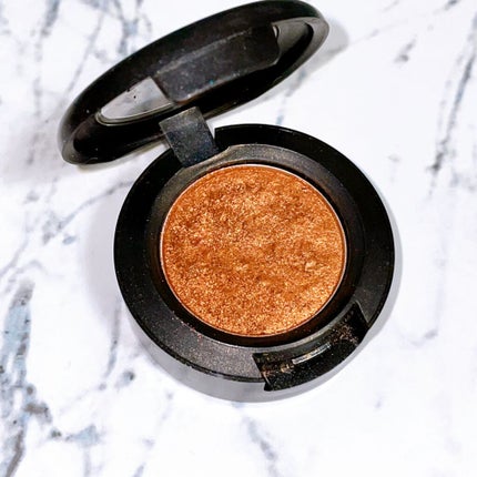 スモール アイシャドウ/M・A・C/単色アイシャドウを使ったクチコミ(2枚目)