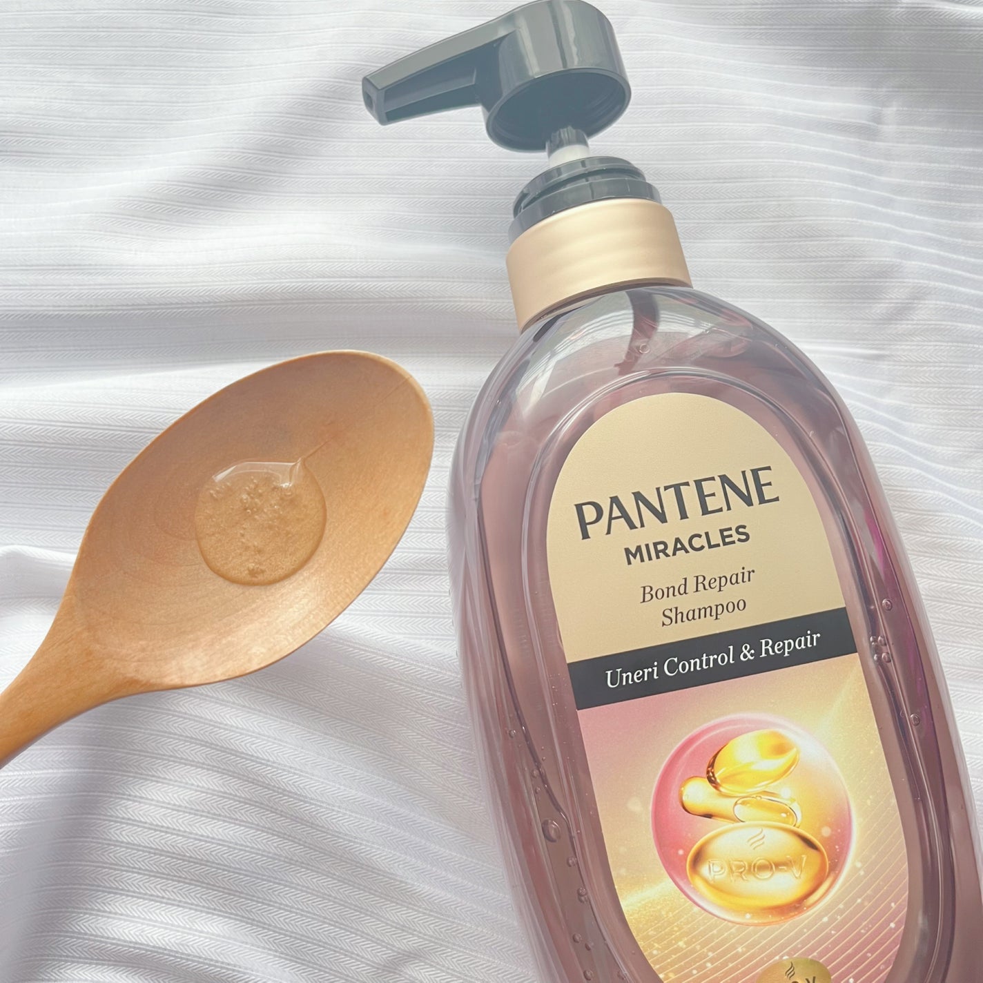 ミラクルズ うねりコントロール&リペア ボンドリペア シャンプー/トリートメント/パンテーン/市販シャンプーを使ったクチコミ(2枚目)