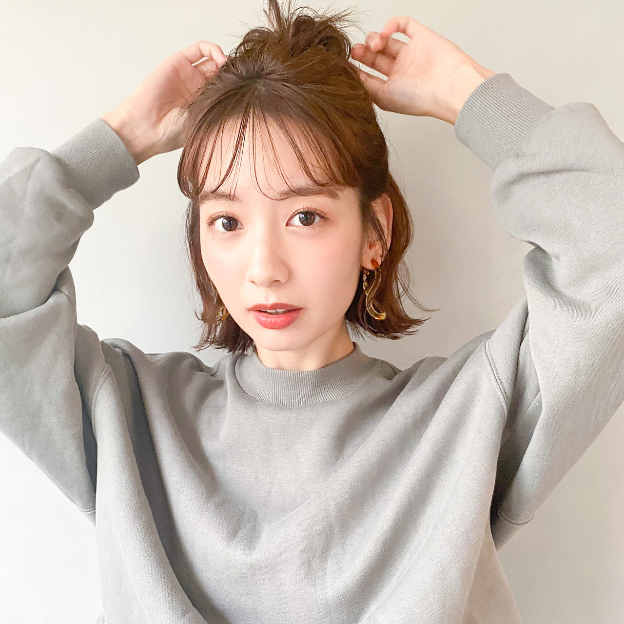 ハーフアップのボブヘア