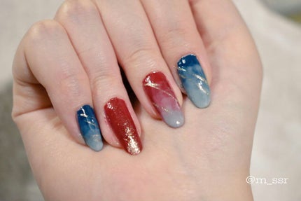 カラフルネイルズ/キャンメイク/マニキュアを使ったクチコミ(2枚目)