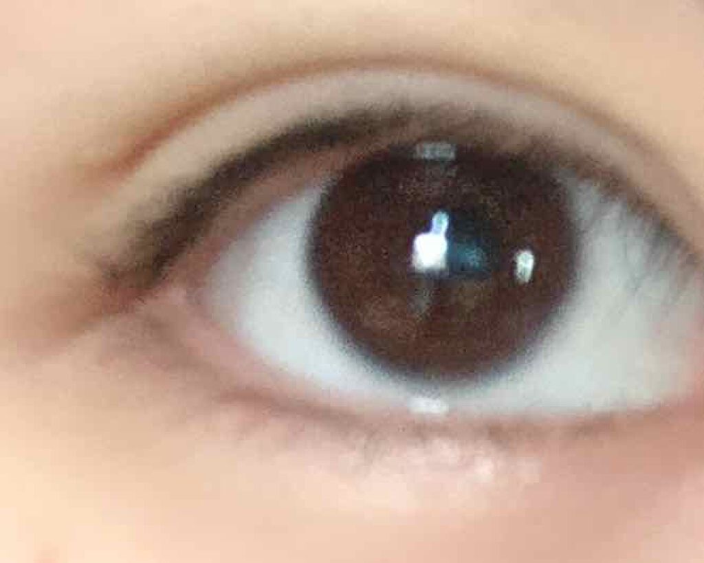 ゆーりかの葉っぱ on LIPS 「アイプチで線はつきましたが、二重までの道のりは長いと感じ思い切..」(2枚目)