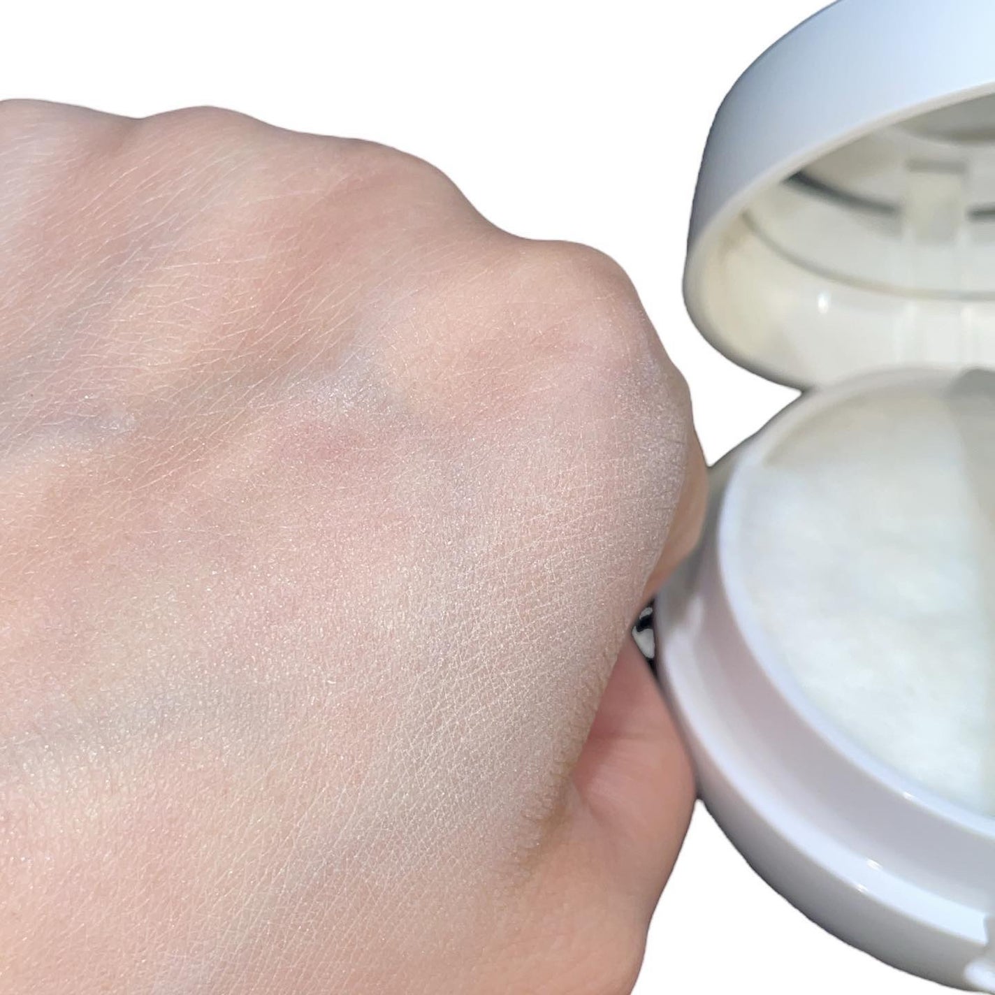 ポアカバークリアパウダー C/クリアラスト/プレストパウダーを使ったクチコミ(4枚目)